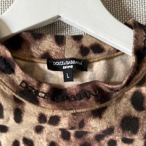 Dolce & Gabbana Brown Leopard Muscle Tee - Picture 2 of 4